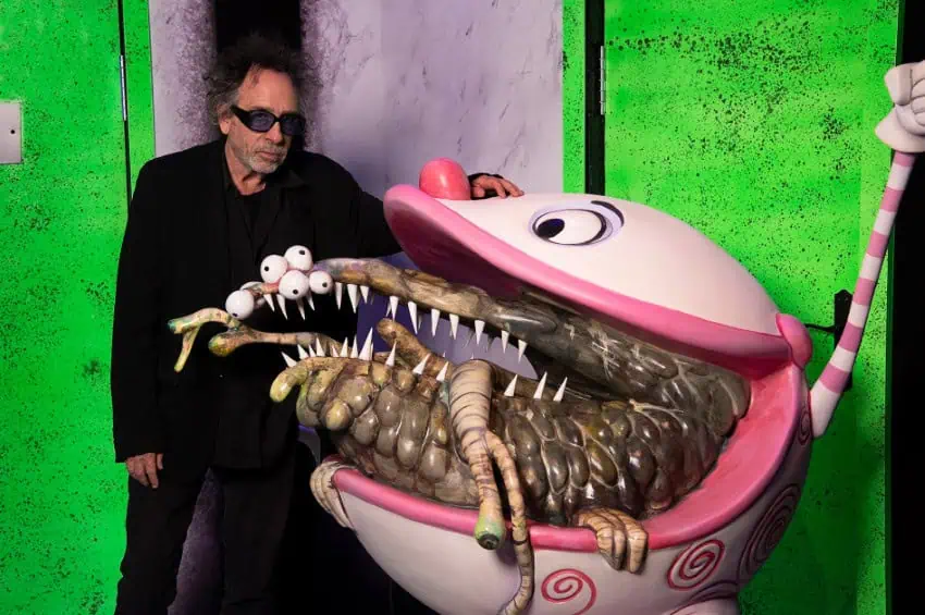 Tim Burton's "El laberinto" es una instalación inmersiva con 28 habitaciones temáticas donde los visitantes pueden ver más de 200 de las obras originales del director.