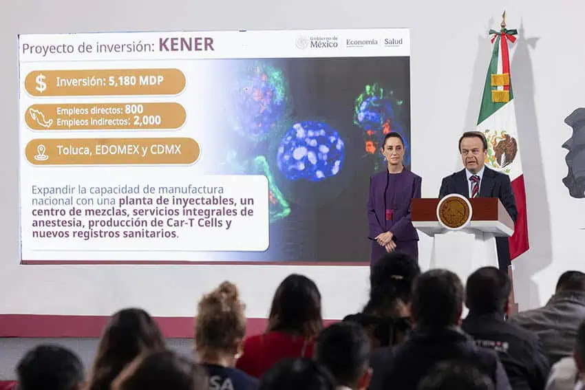 La presidenta Claudia Sheinbaum observa como un hombre con una demanda comercial comparte una caída sobre el nuevo estado de México de Kener y la inversión de CDMX en proyectos farmacéuticos