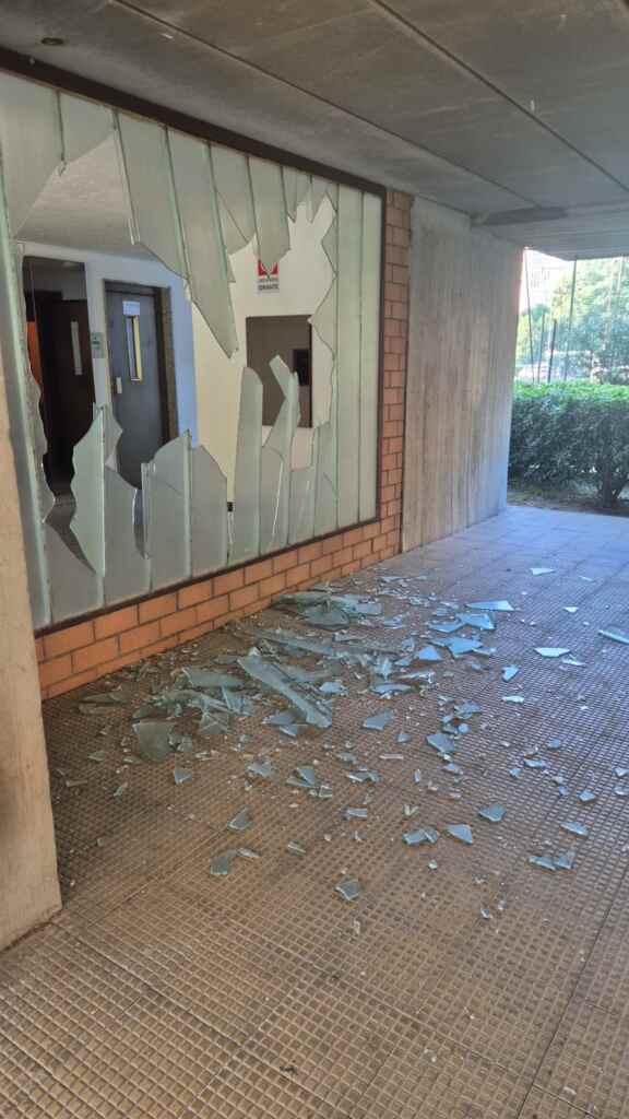 explosión de vidrio roto GPL