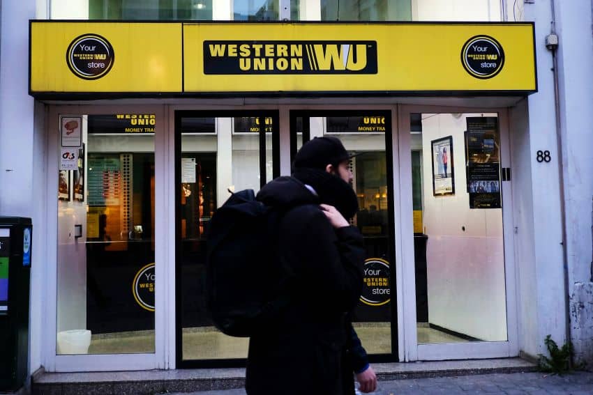 Enviar remesas a través de Western Union