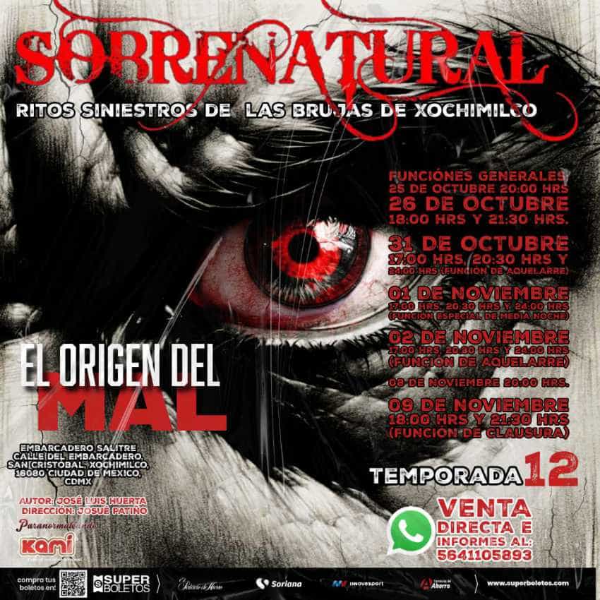 Un cartel promocional del evento de terror "Sobrenatural" en Xochimilco, titulado "El Origen del Mal" y "Ritos Siniestros de las Brujas de Xochimilco". El cartel oscuro y aterrador presenta un ojo rojo demoníaco y las listas muestran fechas en octubre y noviembre en el Embarcadero Salitre, Xochimilco, Ciudad de México.