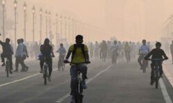 Contaminación récord en Nueva Delhi: India experimenta con la siembra de nubes contra el smog