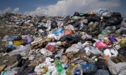 Grecia tiene un grave problema con los residuos: casi el 80% todavía acaba en vertederos (a pesar de las inversiones en el sector)