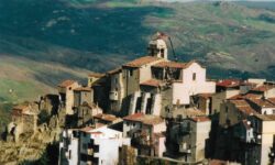 31 de octubre de 2002: Molise recuerda el terremoto que acabó con toda una generación en pocos segundos