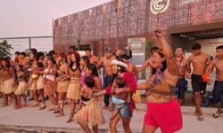 ¡La protesta de los pueblos indígenas en la COP30 funcionó! Brasil demarcará tierras ancestrales de los Mundurukú