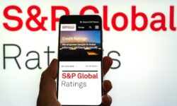 Calificadora S&P lanza metodología adaptada al mercado mexicano