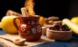 Como tantas cosas, la tradicional posada navideña cuesta más este año