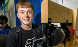 Con solo 17 años, inventa el motor eléctrico más revolucionario: sin imanes de tierras raras