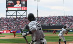 Los rivales del Oeste de la Liga Nacional se enfrentarán cuando las Grandes Ligas de Béisbol regresen a la Ciudad de México en abril