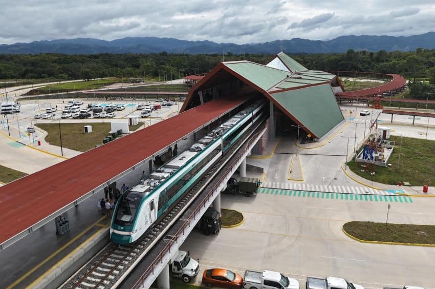 Para Belice, donde el turismo genera el 40% del PIB, una conexión del Tren Maya podría impulsar significativamente la economía del país.