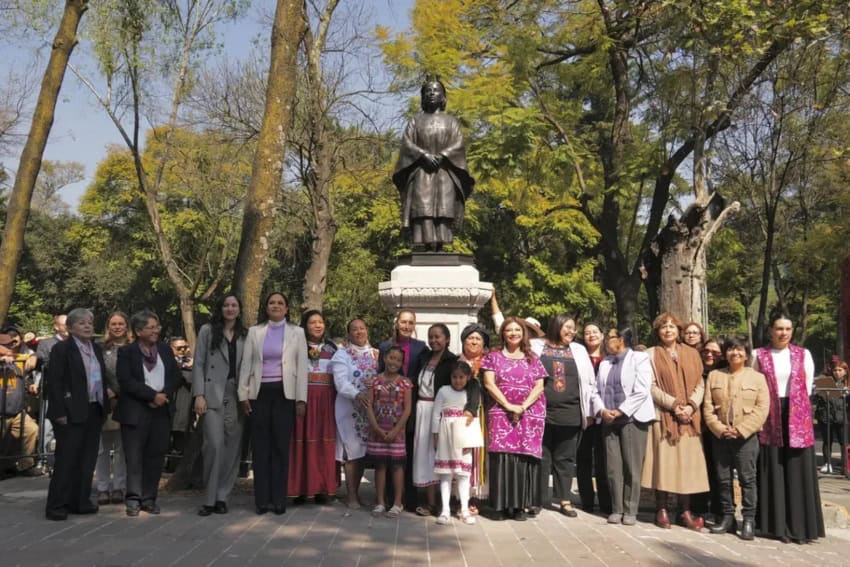 Paseo de las Heroinas
