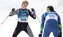 Regina Martínez hace historia como la primera esquiadora de fondo olímpica de México