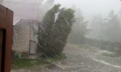 Punto de inflexión tras el calor extremo: tormentas eléctricas y fuertes granizadas en el norte, Milán bloqueada por la alerta meteorológica
